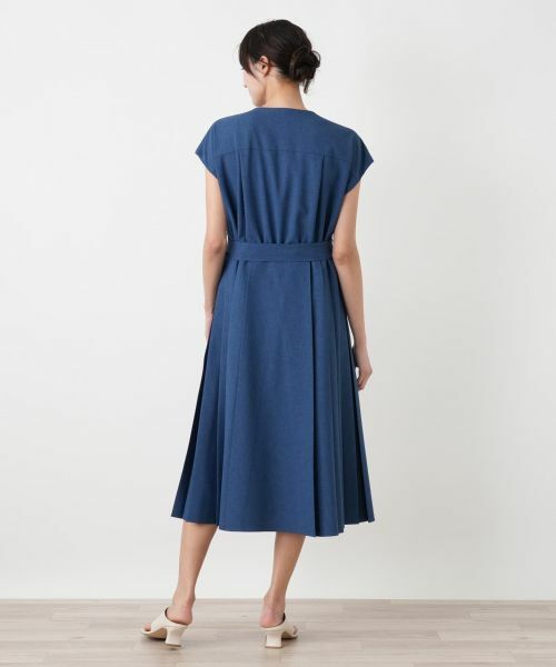 Leilian PLUS HOUSE / レリアンプラスハウス ドレス | サイドプリーツワンピース【大妻女子大学コラボ商品】 | 詳細3