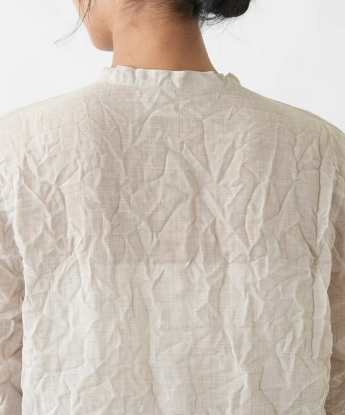 Leilian PLUS HOUSE / レリアンプラスハウス シャツ・ブラウス | 楊柳風バンドカラーシャツ【ROCHAS Premiere】 | 詳細11