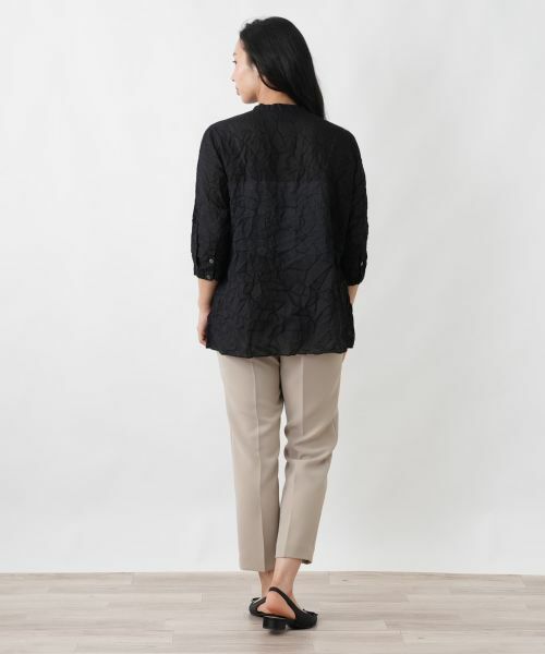 Leilian PLUS HOUSE / レリアンプラスハウス シャツ・ブラウス | 楊柳風バンドカラーシャツ【ROCHAS Premiere】 | 詳細3