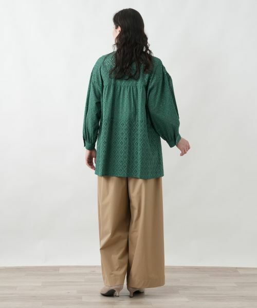 Leilian PLUS HOUSE / レリアンプラスハウス シャツ・ブラウス | カットワークチュニックブラウス【Leilian WHITE LABEL】 | 詳細9