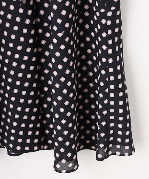 L'EQUIPE / レキップ ロング・マキシ丈ワンピース | スクエアドットプリントワンピース | 詳細4
