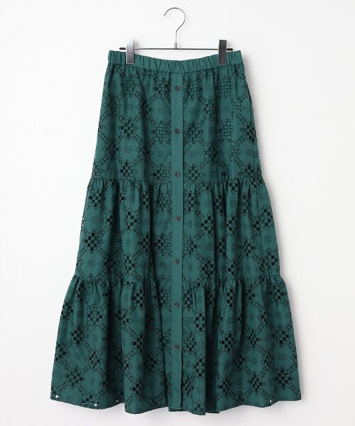 L'EQUIPE / レキップ ロング・マキシ丈スカート | ボーラー刺繍T/Cティアードスカート（グリーン）
