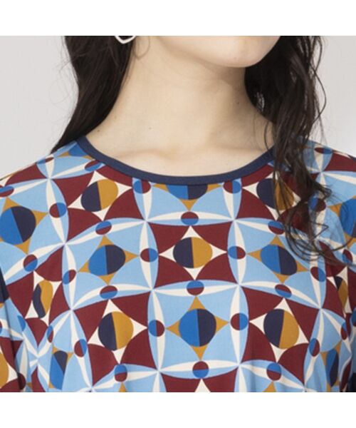Liliane Burty（Lサイズ） / リリアンビューティ カットソー | イタリア製素材　幾何柄プリントTシャツ | 詳細7