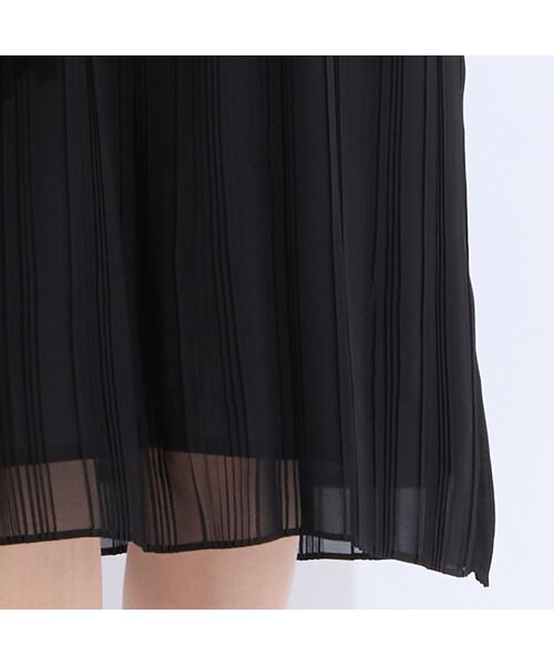 Liliane Burty(Lサイズ) / リリアンビューティ ミニ丈・ひざ丈ワンピース | ソフトジョーゼット刺繍プリーツ加工ワンピース | 詳細8