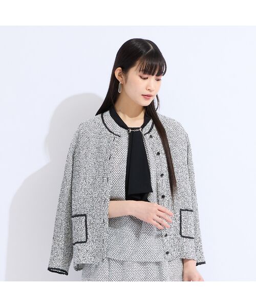 Liliane Burty（Lサイズ） / リリアンビューティ ノーカラージャケット | 【セットアップ対応】ウォッシャブル幾何プリントプリーツジャケット | 詳細1