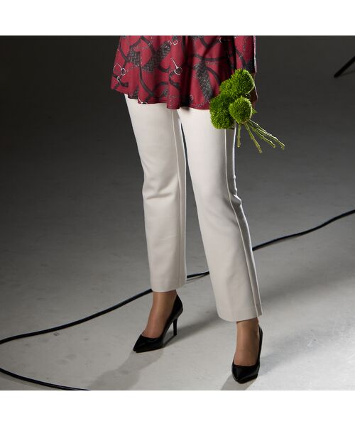 Liliane BurtyiLTCYj/Ar[eB yL`SLzNXEH[|`pc x[W/uE x[W LL