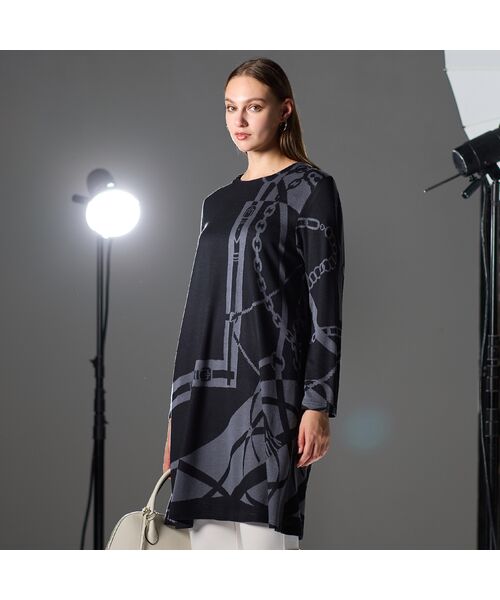 Liliane Burty（Lサイズ） / リリアンビューティ カットソー | 【M～4L】オーナメントチュニックＴシャツ | 詳細1