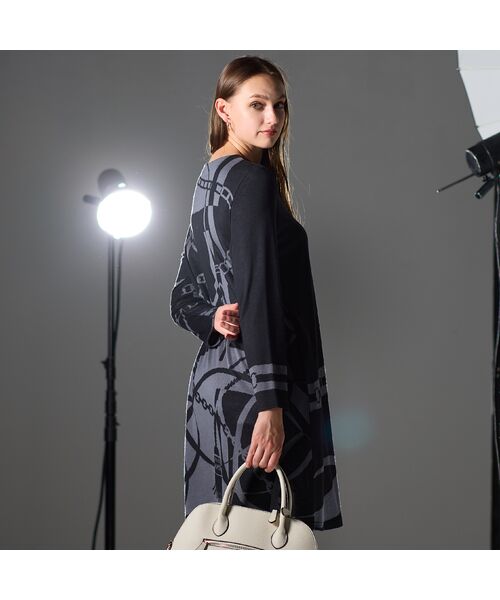 Liliane Burty（Lサイズ） / リリアンビューティ カットソー | 【M～4L】オーナメントチュニックＴシャツ | 詳細4