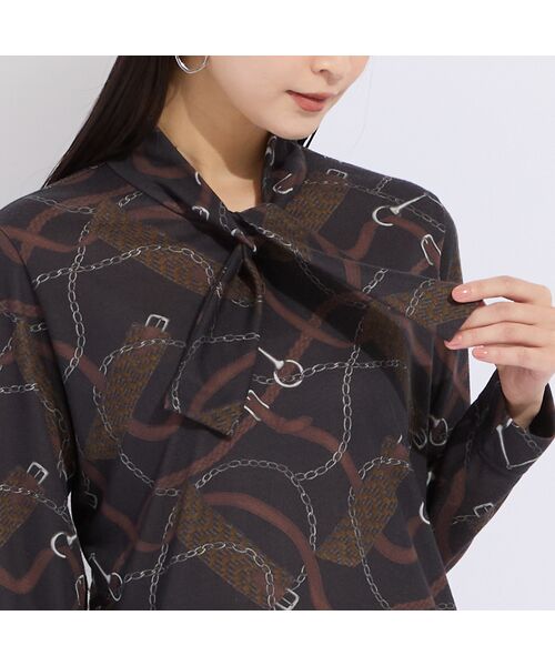 Liliane Burty（Lサイズ） / リリアンビューティ カットソー | 【M～4L】オーナメントプリントボウタイTシャツ | 詳細9