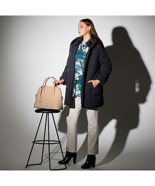 Liliane Burty（Lサイズ） / リリアンビューティ ダウンジャケット・ベスト | ヴィクトリアダウン使用　フード付きダウンコート | 詳細5