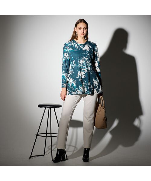 Liliane Burty（Lサイズ） / リリアンビューティ カットソー | 【M～４L】幾何プリントプルオーバーチュニック | 詳細3