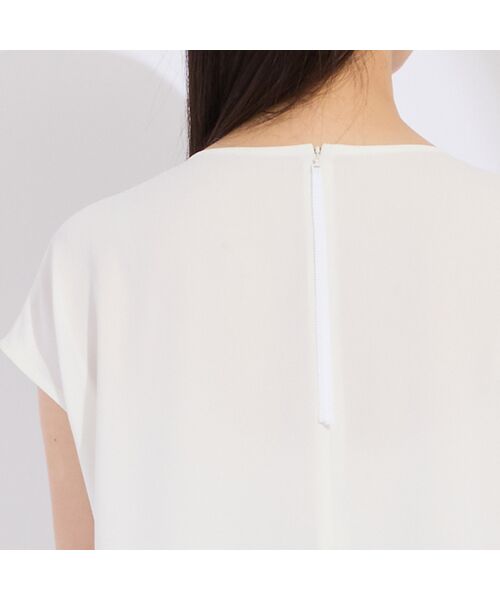 Liliane Burty（Lサイズ） / リリアンビューティ シャツ・ブラウス | 【WEB先行販売/セットアップ対応】バックサテン梨地フレンチスリーブブラウス | 詳細5