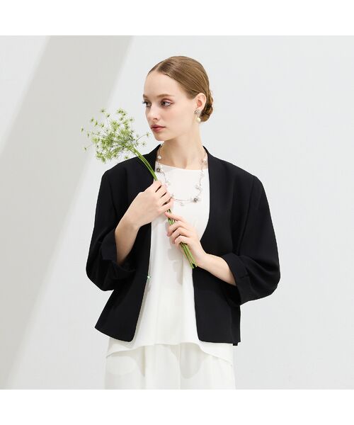 Liliane Burty(Lサイズ) / リリアンビューティ ノーカラージャケット | 【WEB先行販売・セットアップ対応】バックサテン梨地ノーカラージャケット(ブラック)