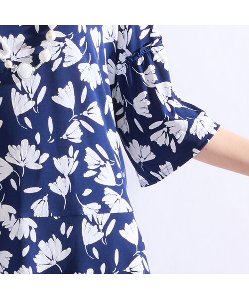 Liliane Burty(Lサイズ) / リリアンビューティ カットソー | 【M~4L】イタリア製素材発泡プリントTシャツ | 詳細4