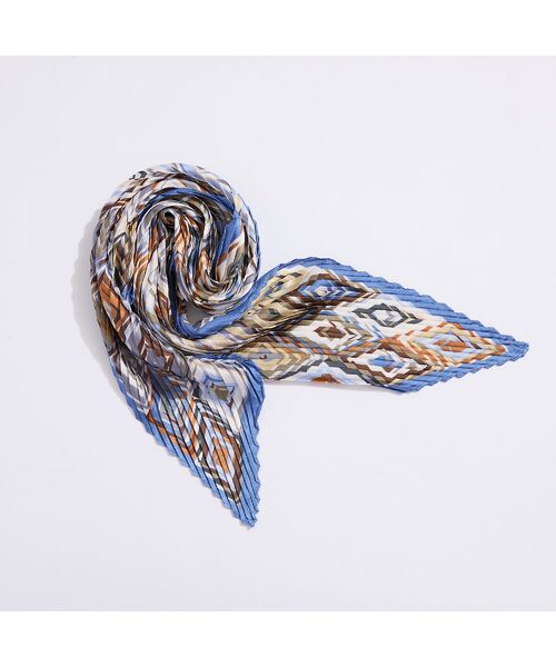 Liliane Burty（Lサイズ） / リリアンビューティ バンダナ・スカーフ | ウォッシャブル幾何柄プリーツスカーフ | 詳細3