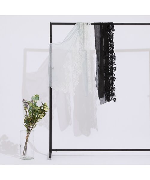 Liliane Burty（Lサイズ） / リリアンビューティ マフラー・ショール・スヌード・ストール | シアーレースストール | 詳細10