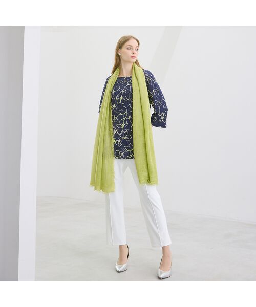 Liliane Burty（Lサイズ） / リリアンビューティ マフラー・ショール・スヌード・ストール | イタリア製　大判無地ストール | 詳細3