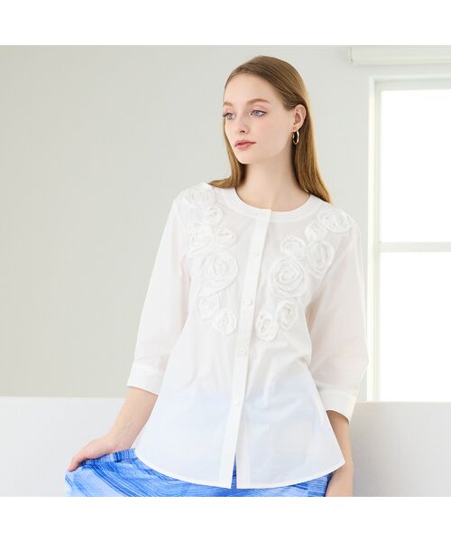 Liliane Burty（Lサイズ） / リリアンビューティ シャツ・ブラウス | 【M～4L】ブロード花モチーフブラウス | 詳細2