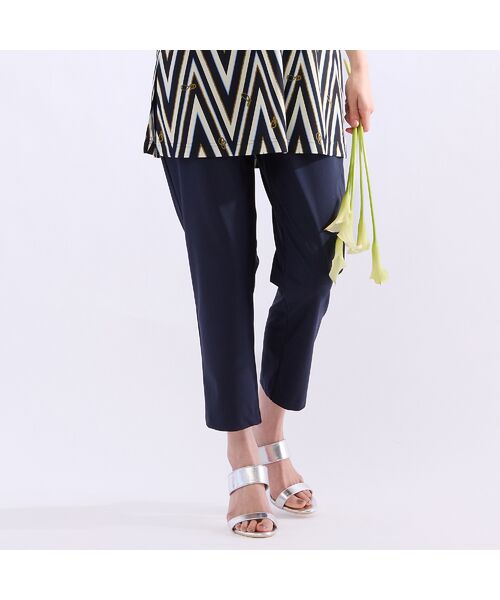 Liliane Burty(Lサイズ) / リリアンビューティ ショート・ハーフ・半端丈パンツ | 【L~4L】接触冷感・しわになりにくいオールゴムパンツ(ダークブルー)