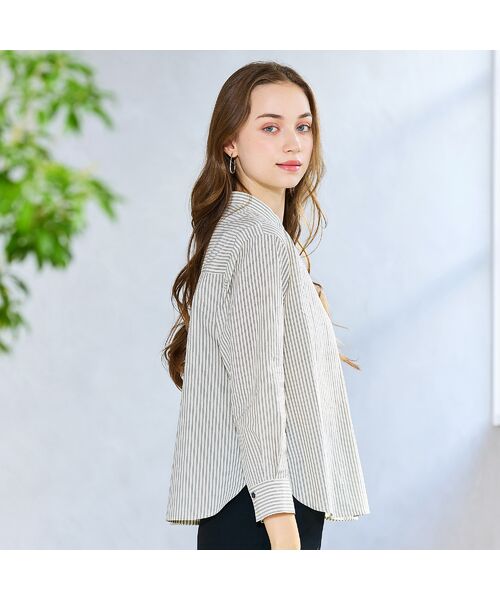 Liliane Burty ECLAT（Sサイズ） / リリアンビューティ エクラ シャツ・ブラウス | 【S・Mサイズ】FABRICA　綿ストライプバンドカラーブラウス | 詳細4