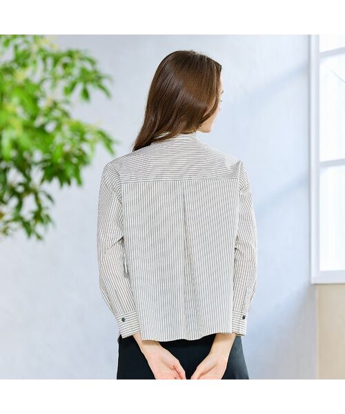 Liliane Burty ECLAT（Sサイズ） / リリアンビューティ エクラ シャツ・ブラウス | 【S・Mサイズ】FABRICA　綿ストライプバンドカラーブラウス | 詳細5