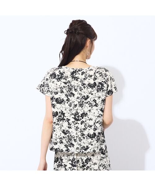 Liliane Burty ECLAT（Sサイズ） / リリアンビューティ エクラ シャツ・ブラウス | 【S～Mフリーサイズ】ウォッシャブルアムンゼンプリントブラウス | 詳細4