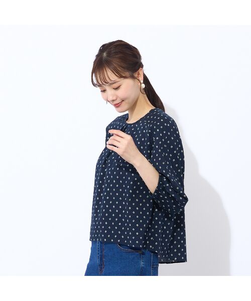 Liliane Burty ECLAT（Sサイズ） / リリアンビューティ エクラ シャツ・ブラウス | 【S・Mサイズ】ミラクルウェーブ　プリントプルオーバーブラウス | 詳細2