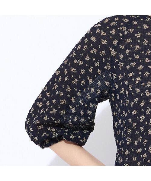 Liliane Burty ECLAT（Sサイズ） / リリアンビューティ エクラ シャツ・ブラウス | 【洗える】ストレッチシアープリントブラウス | 詳細7