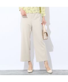 <font color='#0063B1'><b>機能性に優れた洗えるきれいめパンツ</font><br><br>【3・5・7・9号サイズ】【小さいサイズあり】<br>【手洗い可】【UVカット】【防しわ性】【接触冷感】</b><br><br>布帛のようにきちんと見えるジャージ素材。タテヨコどちらにも伸縮性があるため動きやすさが◎。しわになりにくく伸びるので長時間穿いていてもらくちん。美しい見た目と穿き心地の良さ、イージーケアに優れたアイテムです。<br><br>オールゴム仕立て。すっきりとしたワイドパンツ。<br><br>きちんとしたシーンに頼りになる、きれいめでらくちん、洗えるパンツ。<br><br><b>◆コーディネート◆</b><br><br>フォーマルシーンやドレスアップシーンにも合わせられるジョーゼットパンツ。<br>きれいめなライトベージュ・ブラックの二色展開。<br><br>エレガントなブラウスと合わせれば食事会やオフィススタイルにもおすすめ。<br><br>外国人モデル身長：172cm　着用サイズ：7号<br>日本人モデル身長：167cm　着用サイズ：7号<br><br><br><b>◆商品ポイント◆</b><br><br>素材の厚さ　：普通<br>素材の透け感：透けない<br>素材の光沢　：なし<br>素材の伸縮性：2way伸縮性あり<br>裏地　　　　：なし<br>ウエスト　　：オールゴム　ベルトループあり<br>ファスナー　：あり<br>ポケット　　：あり<br>手洗い　　　：可<br><br>◆リリアンビューティエクラ◆【S・Mサイズ】<br><br>洗練された大人のファッションを楽しむ、アクティブで魅力ある女性のためのブランド。 Sサイズをベースに「着心地」「シルエット」にこだわりを持ったコンテンポラリーなコレクション。 リュクスな雰囲気を演出するSーMサイズを提案します。<br> <br>※撮影環境により　光の当たり具合で色味が違って見える場合があります。 <br>※モデル画像はサンプルを使用しているため、色味やサイズ・プリント位置・仕様などに変更がある場合がございます。 ご了承くださいませ。<br>※Mサイズは一部商品にて展開　オンラインショップと一部店舗のみの限定商品となっております<BR>