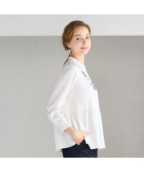 Liliane Burty ECLAT（Sサイズ） / リリアンビューティ エクラ シャツ・ブラウス | 【洗える】シルキーツイルバンドカラーブラウス | 詳細2