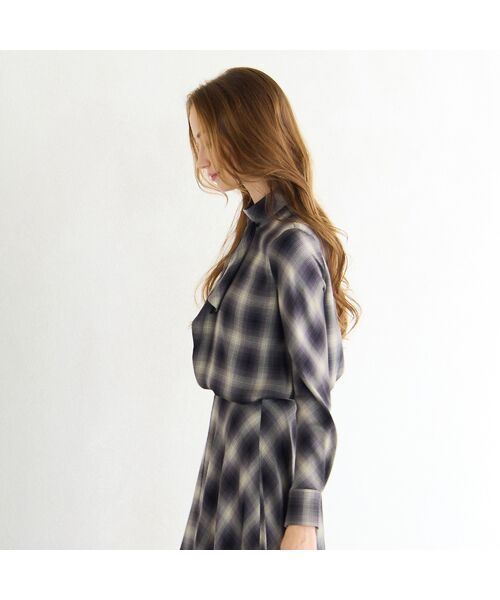 Liliane Burty ECLAT（Sサイズ） / リリアンビューティ エクラ シャツ・ブラウス | 【セットアップ対応】オンブレーチェックブラウス | 詳細4