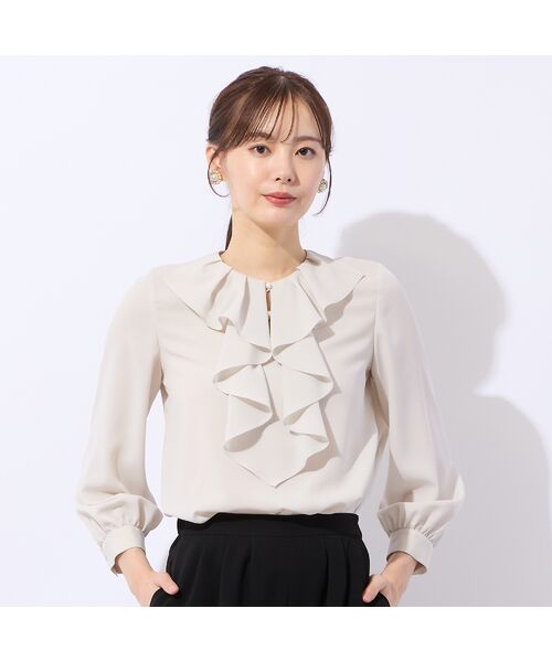 Liliane Burty ECLAT（Sサイズ） / リリアンビューティ エクラ シャツ・ブラウス | フリル衿ブラウス（ライトベージュ）