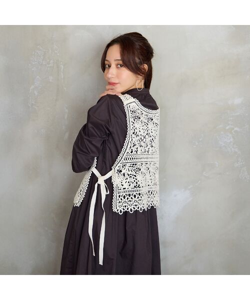 Liliane Burty ECLAT（Sサイズ） / リリアンビューティ エクラ ベスト | 【洗える】ケミカルレースビスチェ（オフ）