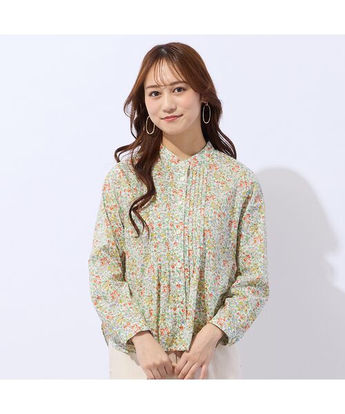 Liliane Burty ECLAT（Sサイズ） / リリアンビューティ エクラ シャツ・ブラウス | 【洗える】リバティ　小花プリントフリル衿ブラウス（オフ）