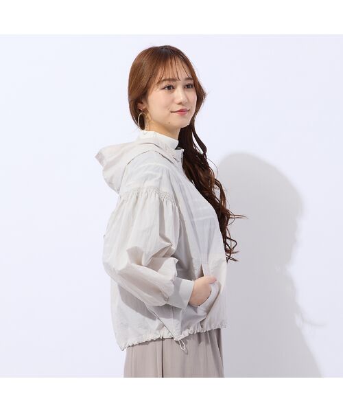 Liliane Burty ECLAT（Sサイズ） / リリアンビューティ エクラ その他アウター | シャーリングライトパーカ | 詳細2