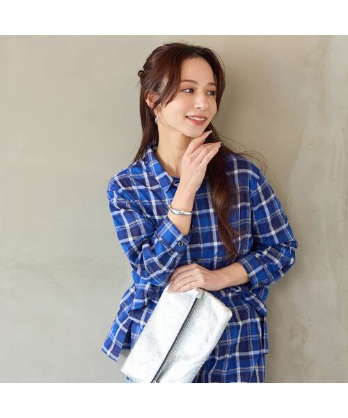Liliane Burty ECLAT（Sサイズ） / リリアンビューティ エクラ シャツ・ブラウス | 【洗える】コットン先染めチェックブラウス（ダークブルー）