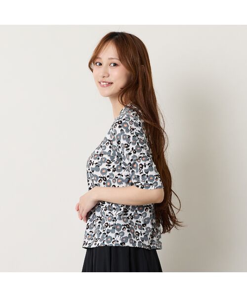 Liliane Burty ECLAT（Sサイズ） / リリアンビューティ エクラ カットソー | 【洗える】フラワープリントボートネックTシャツ | 詳細1