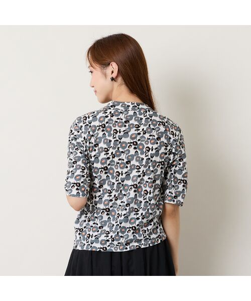 Liliane Burty ECLAT（Sサイズ） / リリアンビューティ エクラ カットソー | 【洗える】フラワープリントボートネックTシャツ | 詳細2