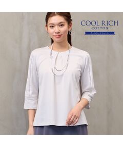 ■商品紹介■<br><b>【洗える】【接触冷感】</b><br><font color='#0063B1'>◆暑い夏もひんやり快適！涼やかな着心地のカットソー◆</font><br><br>肌に触れる度ひんやり心地よい、綿100%の素材を使った「COOL RICH COTTON（クールリッチコットン）」のカットソーです。<br>発色が良く、柔らかい着心地で夏に人気のシリーズです。<br><br>今年は袖にハシゴレースを接ぎ合せた女性らしいデザインで新登場。<br>前襟ぐりのタックもポイントです。<br><br>後ろ襟ぐりはゴムでギャザーを寄せることで伸縮し、被りでの着脱も簡単な嬉しい仕様になっています。<br>夏のお出かけに活躍間違いなしの涼感トップスを是非チェックしてくださいね。<br><br>・手洗い可<br><br>【モデル身長166cm】<br><br><br>■コーディネート■<br>一枚でサマになるカットソー。単品ではもちろん、ベストやシャツのインナーとしても着まわせます。<br>落ち感のきれいなワイドパンツと合わせたり、カラーパンツと合わせてもお洒落ですね。<br><br>■商品特性■<br>素材の厚さ：やや薄い<br>素材の透け感：ベージュのみやや透ける<br>素材の光沢：光沢がない<br>素材の伸縮性：ある<br>袖丈：7分袖<br>柄位置：商品によって異なる可能性あり<br><br><br>■コンセプト■<br>旬なデザイン、素材を使ったトレンドアイテムから上質で高級感溢れるエレガンスアイテムまでを揃えたタウンコーディネートブランド。<br><br>＊撮影環境により光の当たり具合で色味が違って見える場合があります。<br>＊商品画像はサンプルのため、色味やサイズ、プリント位置、仕様などに変更がある場合があります。<br>＊取扱い表示をご確認の上、着用をお願いします。<BR>