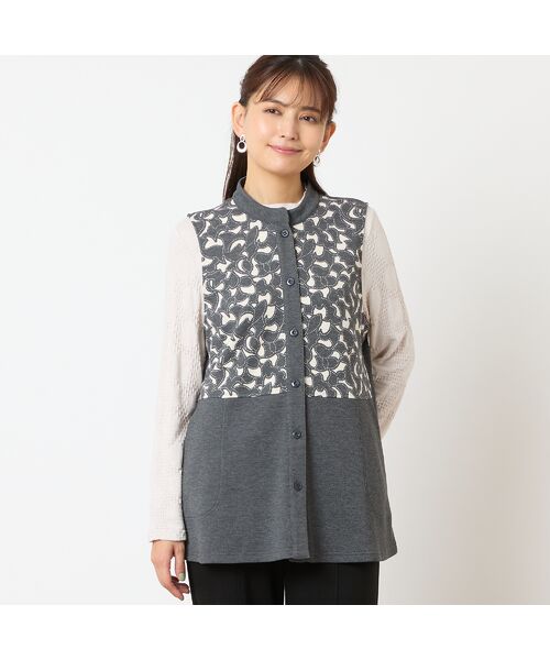 LOBJIE / ロブジェ ベスト | 【洗える・アンサンブル可能】花柄オパール加工ベスト | 詳細4