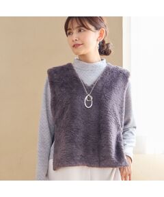 LOBJIE / ロブジェ ベスト | サイドベルトつき フェイクファーベスト