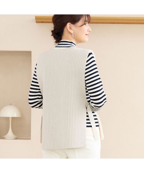 LOBJIE / ロブジェ ベスト | サイドベルトつき フェイクファーベスト | 詳細2