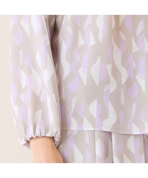 LOBJIE / ロブジェ シャツ・ブラウス | 【洗える・セットアップ可】幾何柄ギャザーブラウス | 詳細3