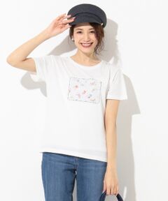 ボックスフラワープリント Tシャツ