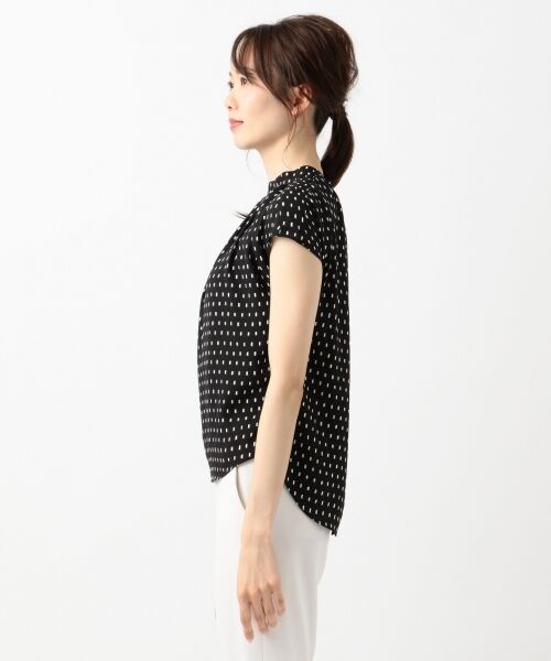 L size ONWARD(大きいサイズ) / エルサイズオンワード トップス | 【新型登場】Back Satin Amunzen ハイネック ブラウス | 詳細1