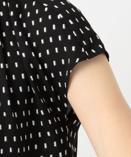 L size ONWARD(大きいサイズ) / エルサイズオンワード トップス | 【新型登場】Back Satin Amunzen ハイネック ブラウス | 詳細5