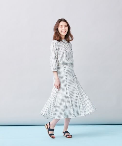 L size ONWARD(大きいサイズ) / エルサイズオンワード ミニ・ひざ丈スカート | 【洗える】アンティークデシン小紋プリント スカート | 詳細1