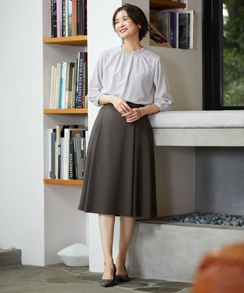 L size ONWARD(大きいサイズ) / エルサイズオンワード カットソー | 千鳥プリント スリットフリルネック カットソー | 詳細1