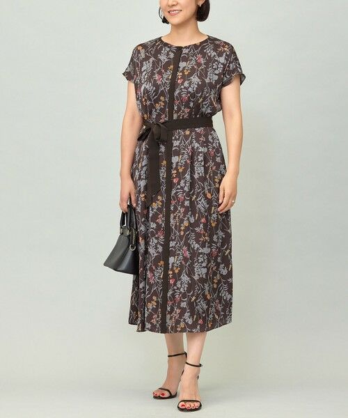 L size ONWARD(大きいサイズ)/エルサイズオンワード 【ご好評につき追加生産・新色追加・洗える】ハーバルフロープリント ワンピース [新色]ブラウン系4 44