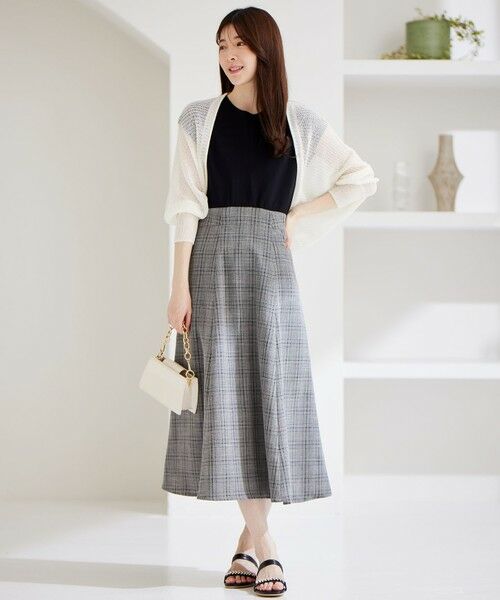 4.7万✨美品 フォクシー ボレロ 半袖カーディガン 22年 ブルーグレー 40 4.7万✨美品 フォクシー ボレロ 半袖カーディガン 22年 ブルー
